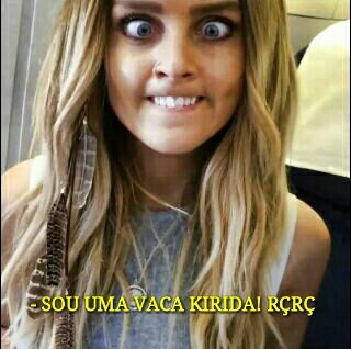 Hater of Perrie até a morte. Se você tambem é follow me. Twitter: @Caah_1Direction
