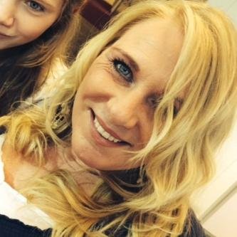 aukjemetz's profile picture. Entrepreneur, Creator, Initiator, Accelerator and mother of two teenage daughters.