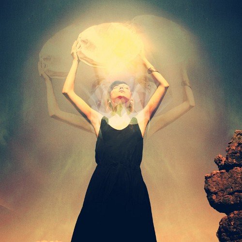 Proud #Echelon ♥ Rubis, you're in my heart... Forever ♥ 行动还是死亡 Compte TL : http://t.co/ScpGSFwZBl