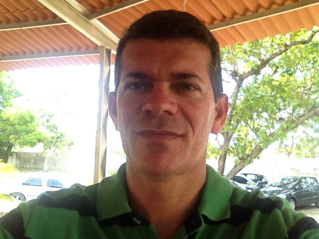 Contador, casado, em paz com Deus!