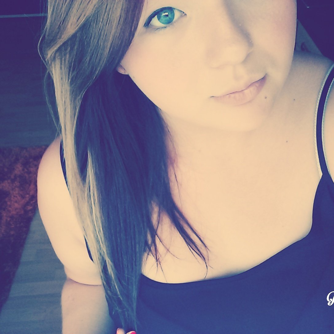 Emii ♡                                                Steirerin *.*                                              kay one♥Daniele♥