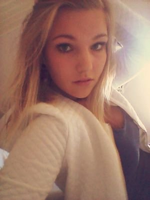 simonewalravenn's profile picture. Live your life.