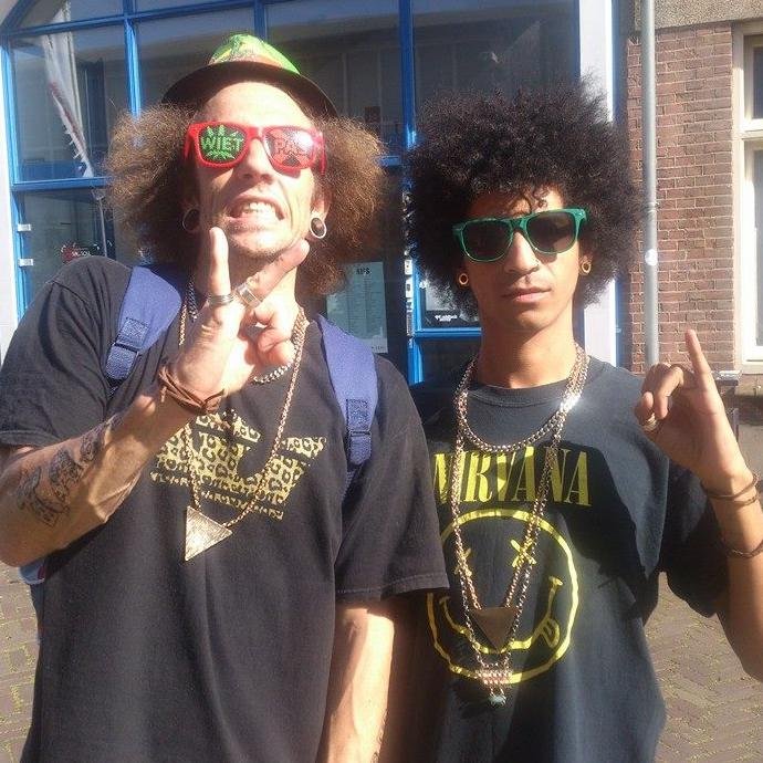 toothless20sk8's profile picture. bFAKE-oiginality is impossible now that everyone wants it .