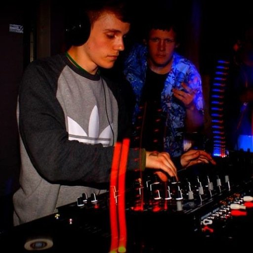 RiffRidaHD's profile picture. Drum and Bass DJ and Producer from South West London 
Soundcloud: RiffRidaHD