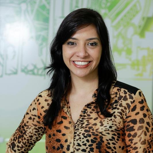 Publicitária e especialista em Gestão Empresarial pela UMESP, que encontrou no marketing sua grande motivação e sua verdadeira paixão.