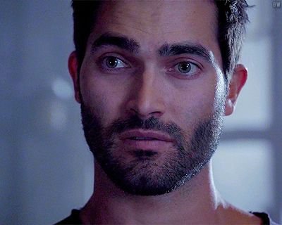 tothegun's profile picture. Free follow, follow @pradabanshee