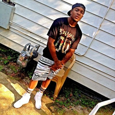 ScoonyBMB2201's profile picture. BIO