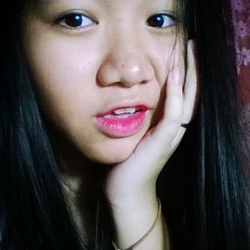 Thylevos's profile picture. Nữ