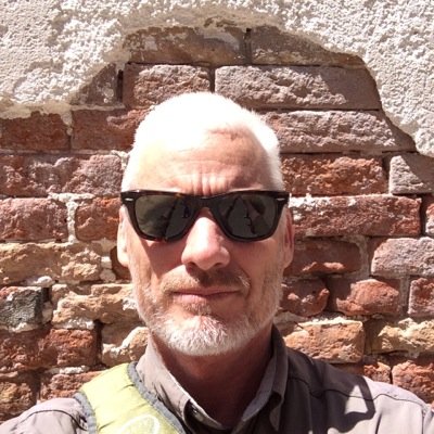 Welsh speaking American entrepreneur