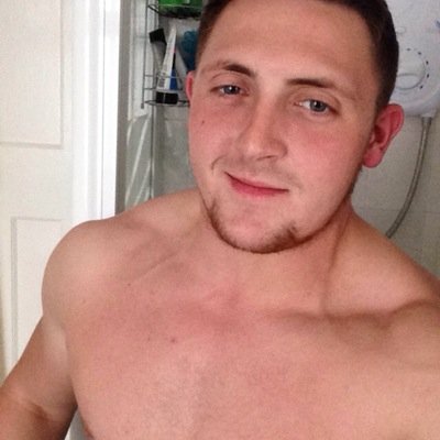Far2Kleen mobile valeting - Instagram:Mk1phil | http://t.co/ttFH8lzIvX - First season Mens Physique Competitor