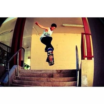 Im Eddy Gonzalez a skateboarder from San Jose CA, follow me on Instagram ! { officaileddy }