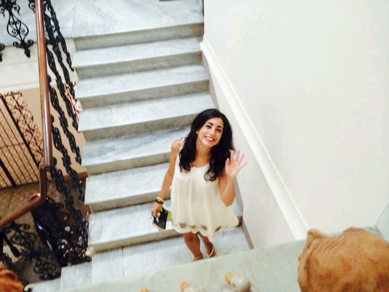 violarotolo's profile picture. Apparentemente zia arcigna, in realtà clown sentimentale ed A-razionale