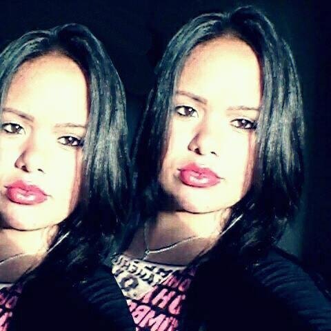 SarahPenniel05's profile picture. La vida és demasiado corta para quedarse lamentando por personas insignificantes.