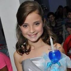rayssa chaddad linda,gata,perfeita,talentosa,maravilhosa,diva e todas as boas  caracteristicas do mundo s2 
 best:dai,thai,kat,isa,aya,ana,juh,nanda,ari