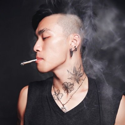 DJ | Producer | Dude | 
http://t.co/SdOrrQtsoI | https://t.co/NTOgUexr4o For Bookings : PharrealPhuong@beat.vn