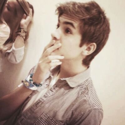 YoutubeSimsLove's profile picture. Love Sims 3