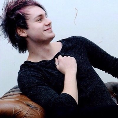 i am in love with michael clifford and that is okay with me