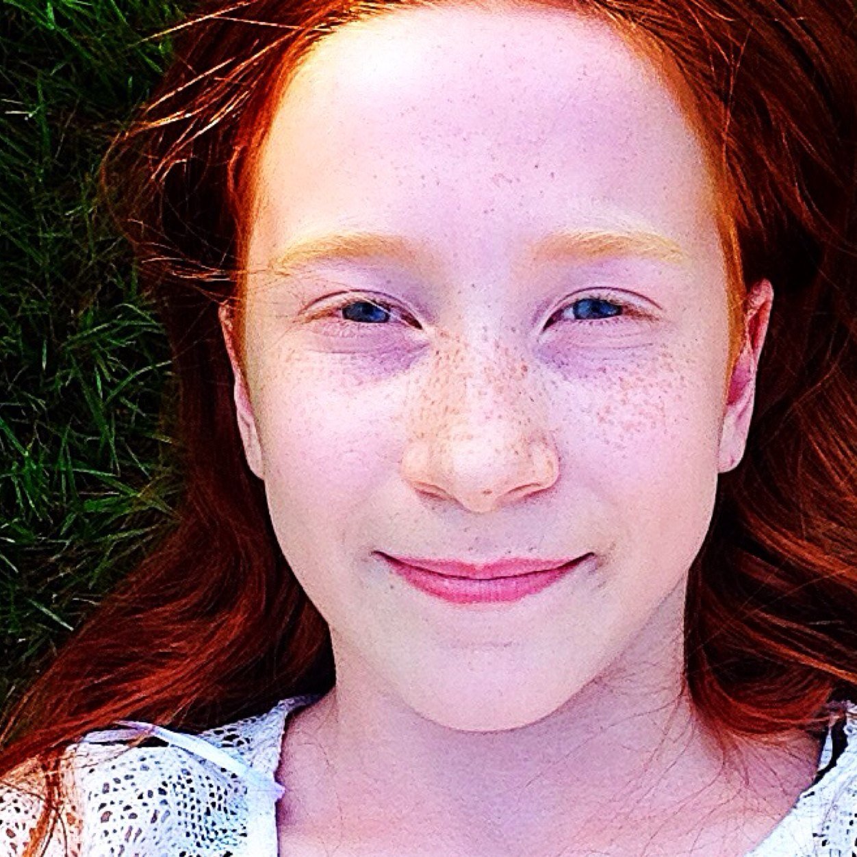 Dee_Sings's profile picture. 