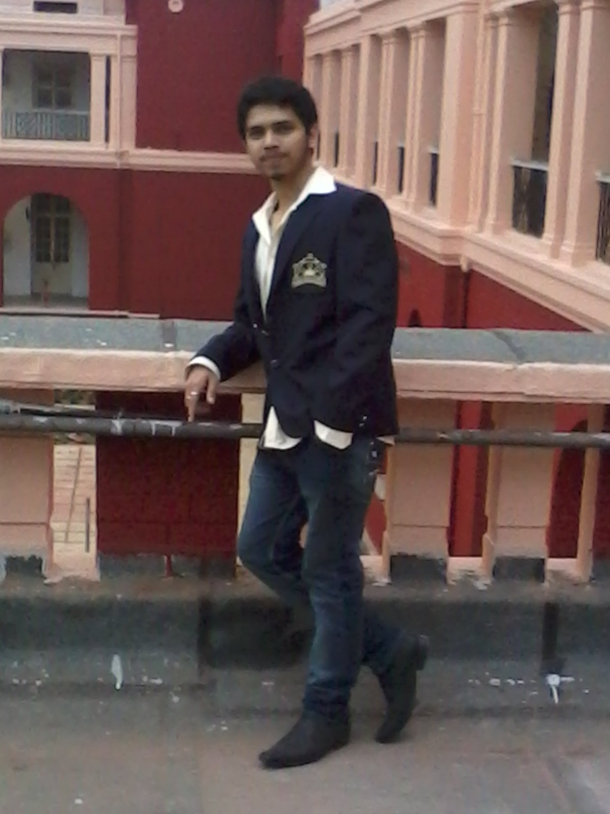 RV29ISM's profile picture. homework_completed