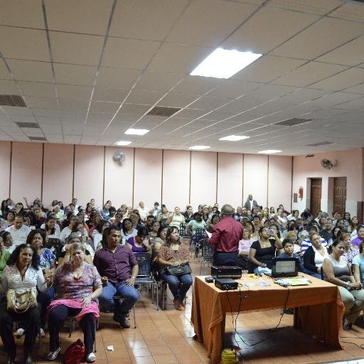 Fundación Vital Coach/Escritor de los libros: Sanando mi niño interior y Nacidos para ser felices/Docente Católico/ Conferencista Venezolano. Telf 04143602385