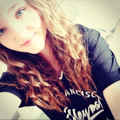 Hallo, i really want to go australia and i love 5sos and 1D also i love to act ❤️