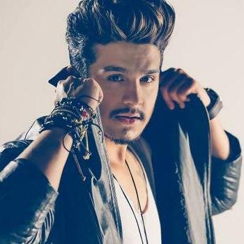 Eu só quero você e o resto..Tanto faz  ♫♥ @Luansantana