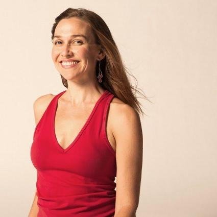 Sarah Cotten is a Holistic Health Coach. Through lab testing, nutrition, natural supplement programs & mindfulness, she helps you rediscover vibrant well-being.