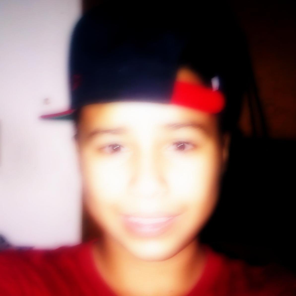 Follow me...and i follow you back ;)