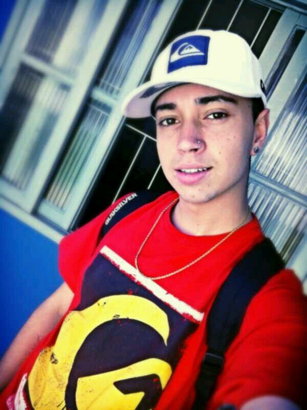 lucas_dajuta3@hotmail.com