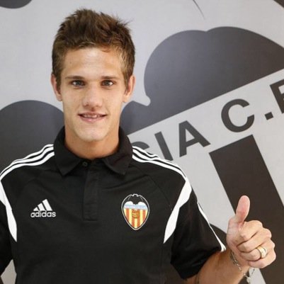 Club de fans para el jugador del Manchester City cedido al Valencia. @brunozuculini