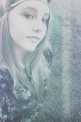 If this love only exists in my dreams, do not wake me !