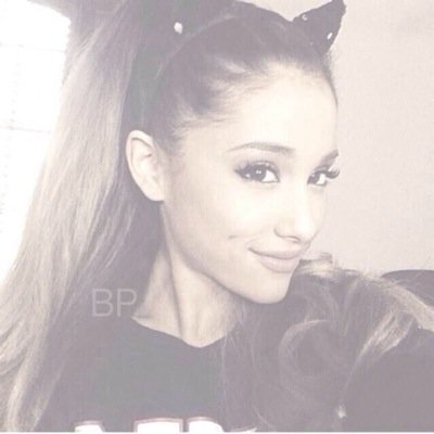 #Swifties #Arianators #Selenators