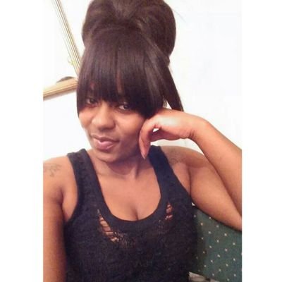 I Have NO FEAR !!! 
•248 ✈ 615
•2k12 Graduate 
•Spoiled Brat/ Blessed