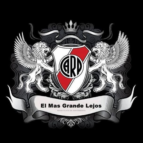 juego al futbol en atletico de rafaela de delantero (9)