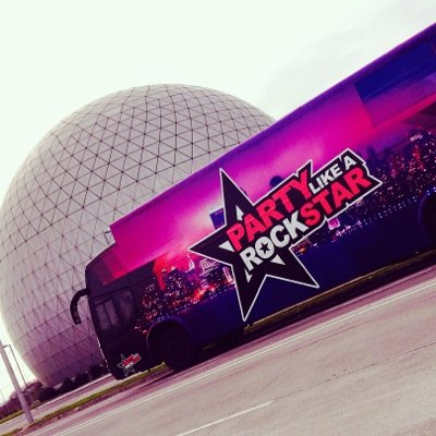 Llegó Party Rockstar, el único bus limosina para tus celebraciones como un Rockstar. 
Más información en
WhatsApp +56998171622
Facebook Party Rockstar