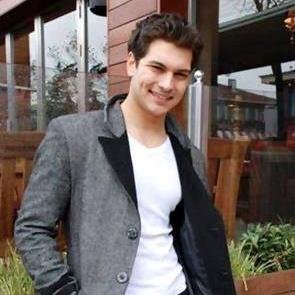 YumniciousKhan's profile picture. I am a dreamer i can dream whatever i want.... :-) you dont dare to stop me                                                                *DREAMER*