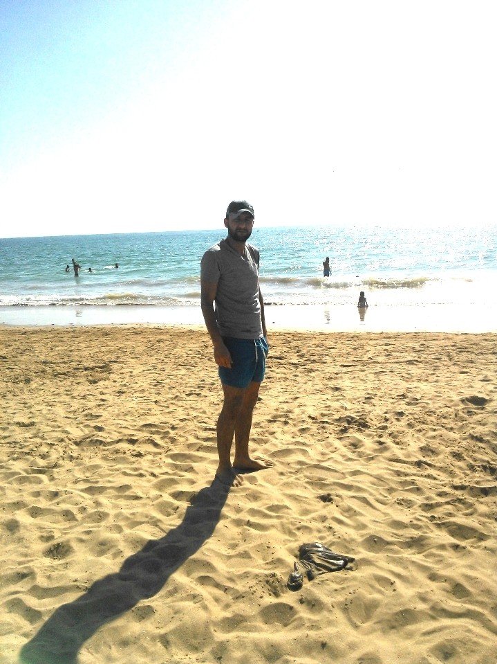 hassounatv's profile picture. 