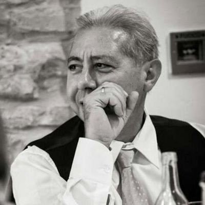 crsnglo's profile picture. 