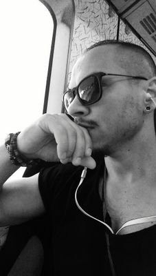 Tingwatchtino's profile picture. 