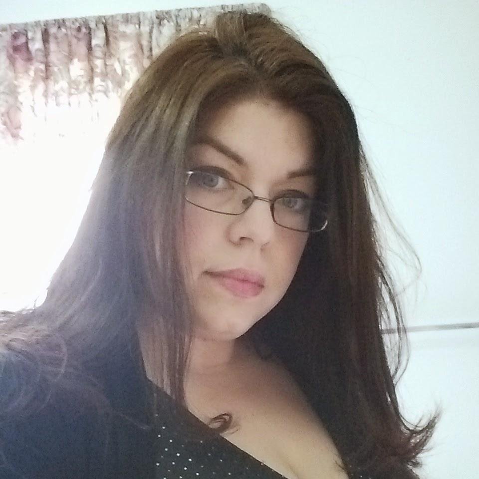 Former Dating Expert, now I help people live the love life of their dreams. Need dating advice? Ask away!