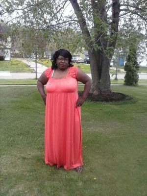 kimmalone5's profile picture. 