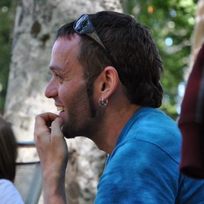 XaviOnyate Profile Picture