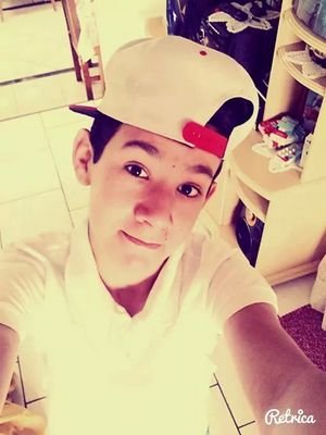 As vezes na vida você só precisa ser feliz ✌