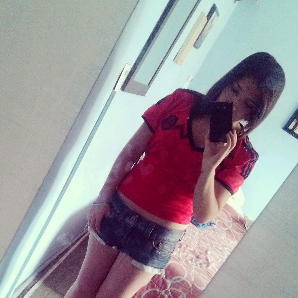 Van_niaC Profile Picture