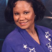 Eartha Hall - @ehbuckner Twitter Profile Photo