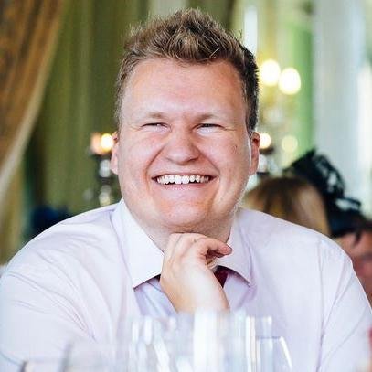 Solution Consultant at Palo Alto Networks, Dad, tech geek and avid Leeds United fan