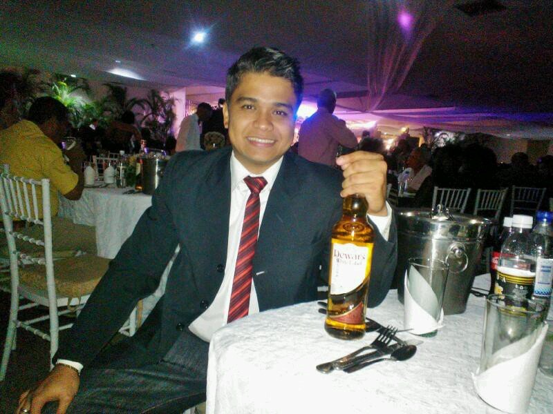 trabajando en Coposa y con dos bebes hermosos