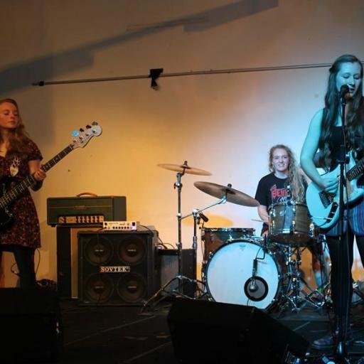 We are an all girl garage/punk/rock band from the heart of South Gippsland. Check out our Facebook page here: https://t.co/z1LFJ4zpqq