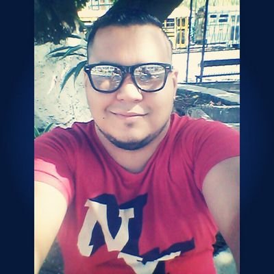 Full party! Soy Super tranky☺ y amigable me gusta la musica y las partys