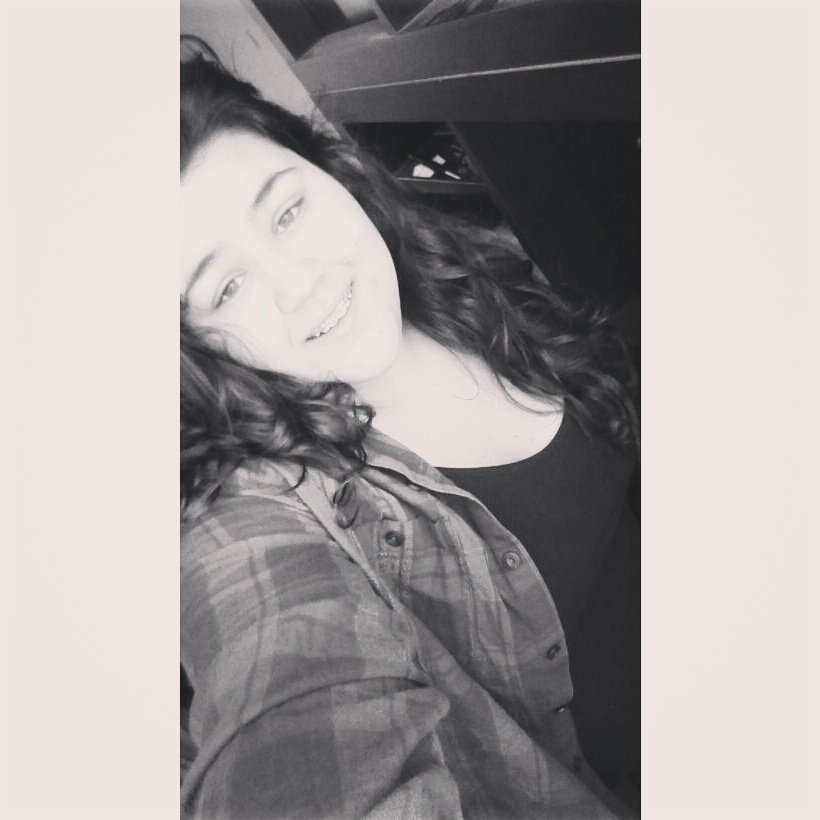 insta: effullgence vine: ovodariahxo tumblr: http://t.co/5f9svOQQDs
